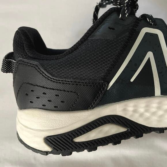 New Balance Trail Running Shoes W11 M9.5 W410LB8 Black Sneakers Comfort Outdoor - Picture 11 of 14